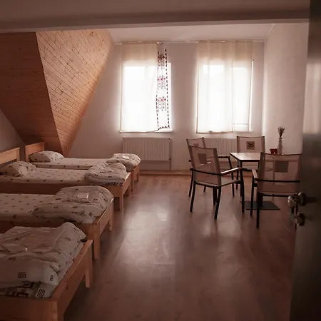 U Dvori * Podgorodtsy