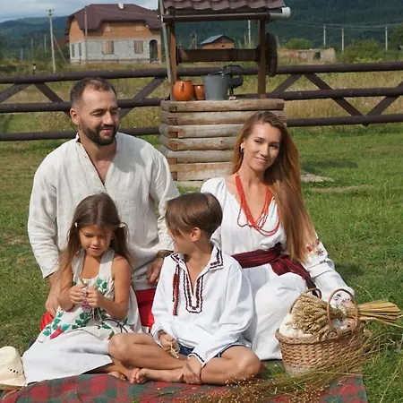 U Dvori *