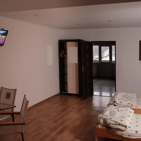 Guest house U Dvori Podgorodtsy