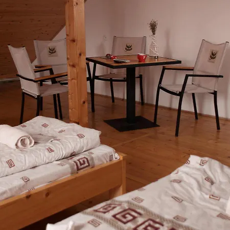 U Dvori Podgorodtsy