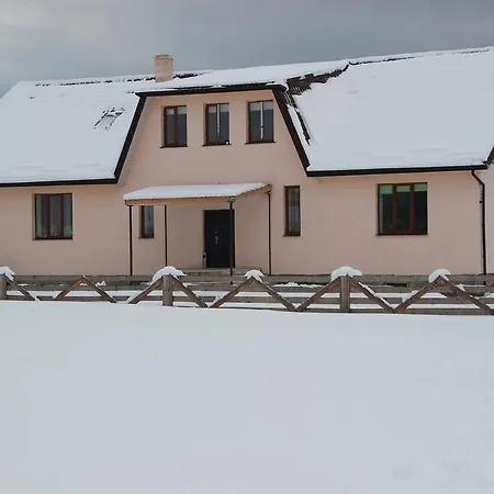 U Dvori * Podgorodtsy