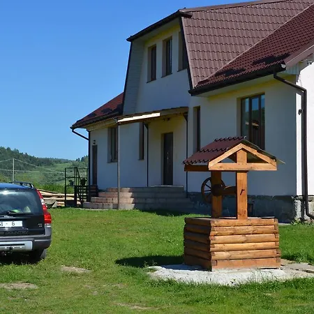 U Dvori