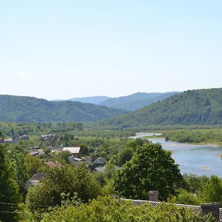 Guest house U Dvori Podgorodtsy