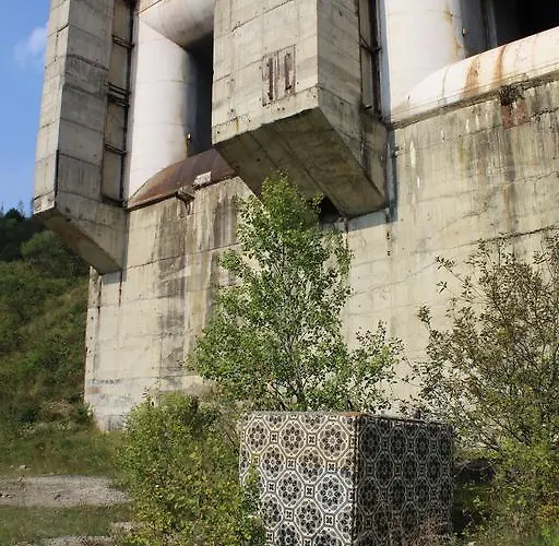 U Dvori Πανσιόν *